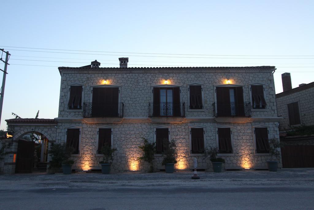 Alacati Koclu Konagi Hotel Eksteriør bilde
