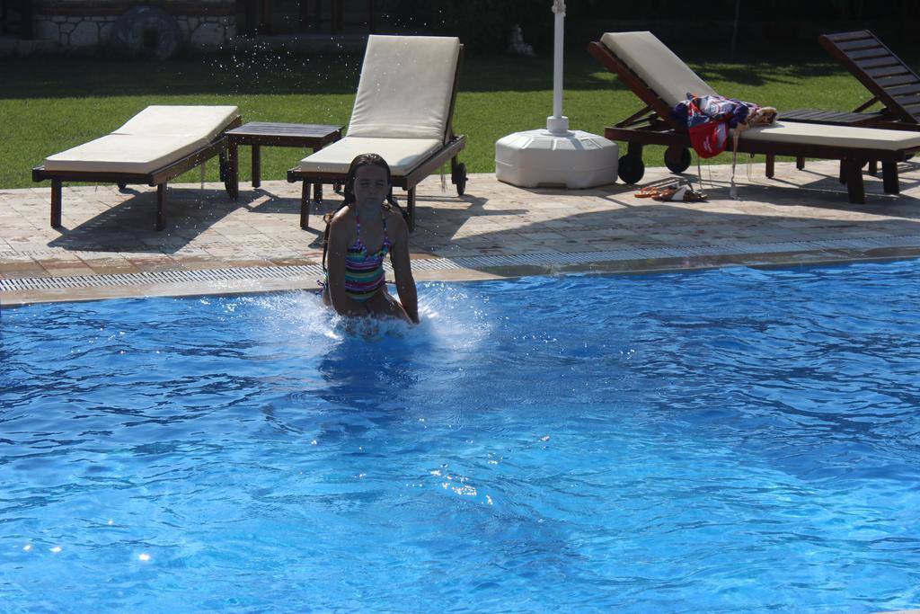 Alacati Koclu Konagi Hotel Eksteriør bilde