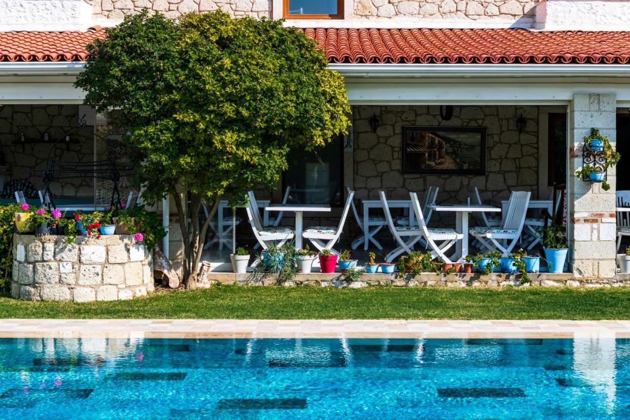 Alacati Koclu Konagi Hotel Eksteriør bilde